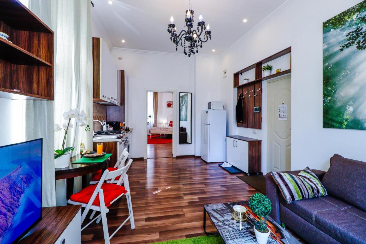 Downtown Central University Apartament - Cal1 Bükreş Dış mekan fotoğraf